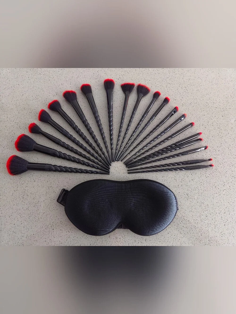 20 Piece Black and Red Makeup Brush Set with Travel Eye Mask